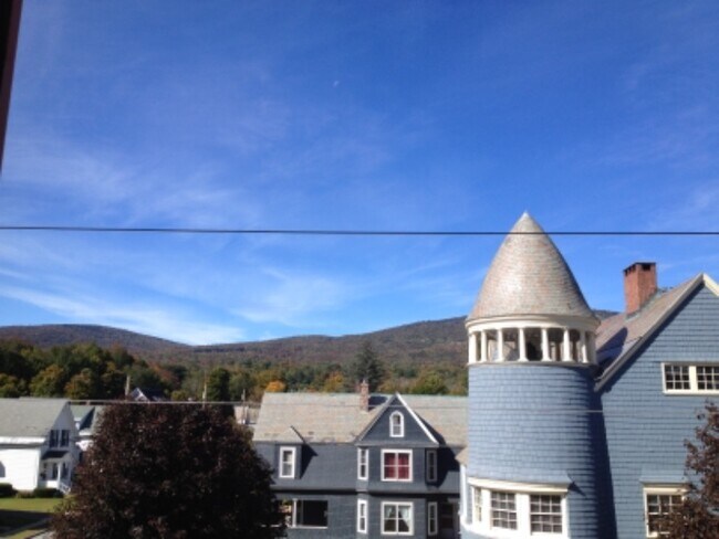 Photo - 50 Pleasant St Unit 2