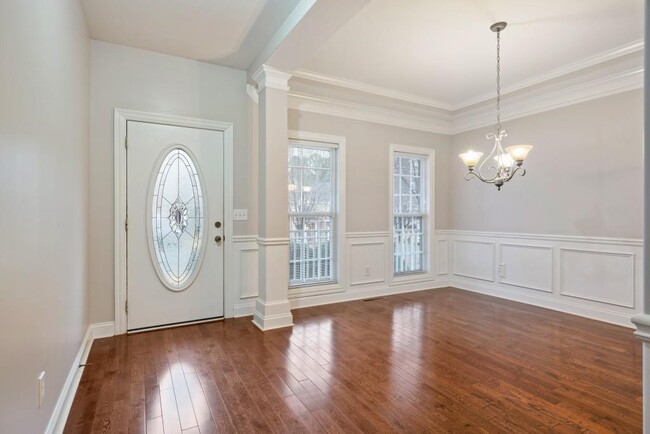 Photo - 961 College Pl Ct NW