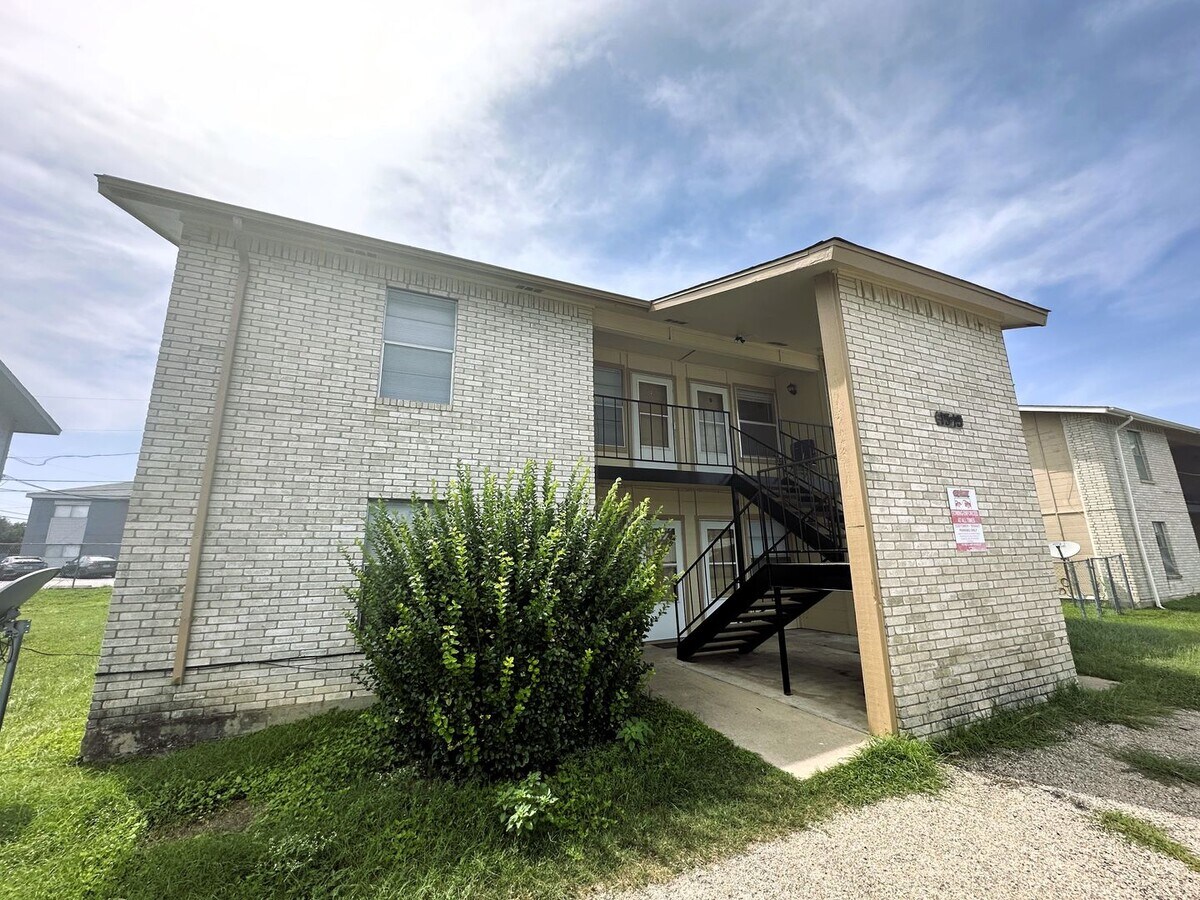 Photo - 1313 Quail Cir Unit D