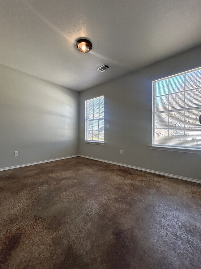 Photo - 11910 Fairview St