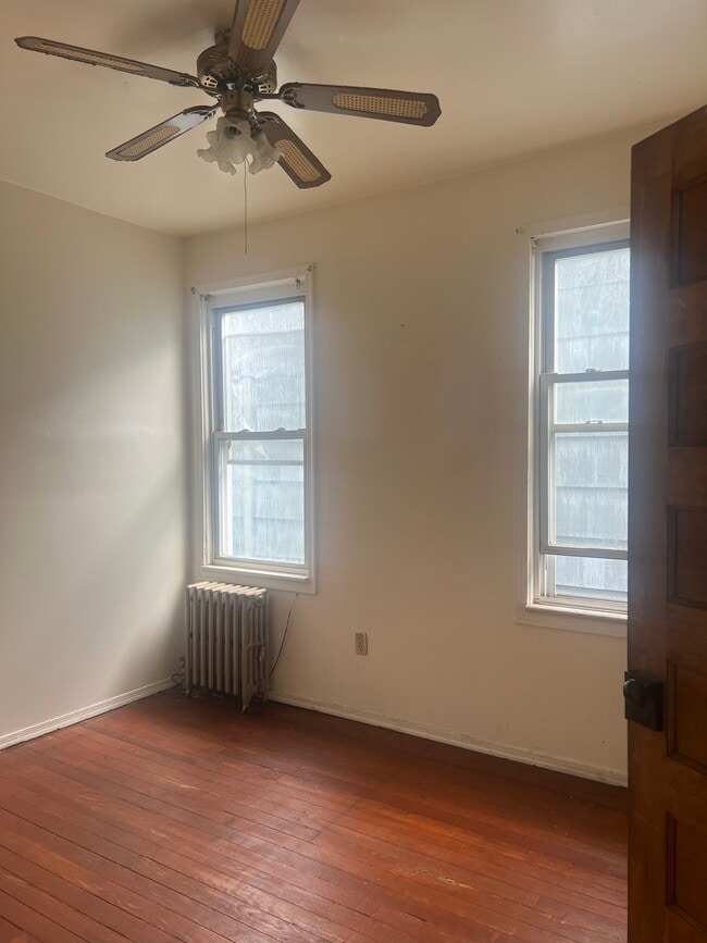 408 14th Ave Unit 2