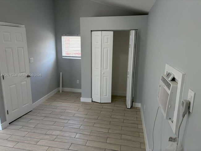 Photo - 1870 Lakeview Dr Unit 2