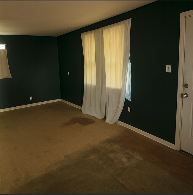 Photo - 2413 N Gathings Dr