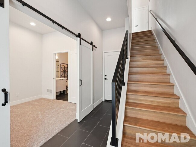 Photo - 3039 W 19th Ave