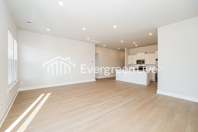 Photo - 129 Bloomsbury St