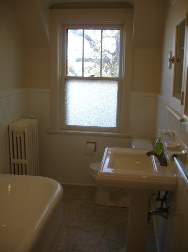 Photo - 1405 Oregon Pike Unidad 1405 OREGON PIKE, APT. A