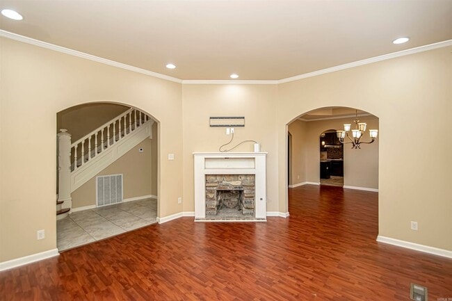 Photo - 1201 W 35th St