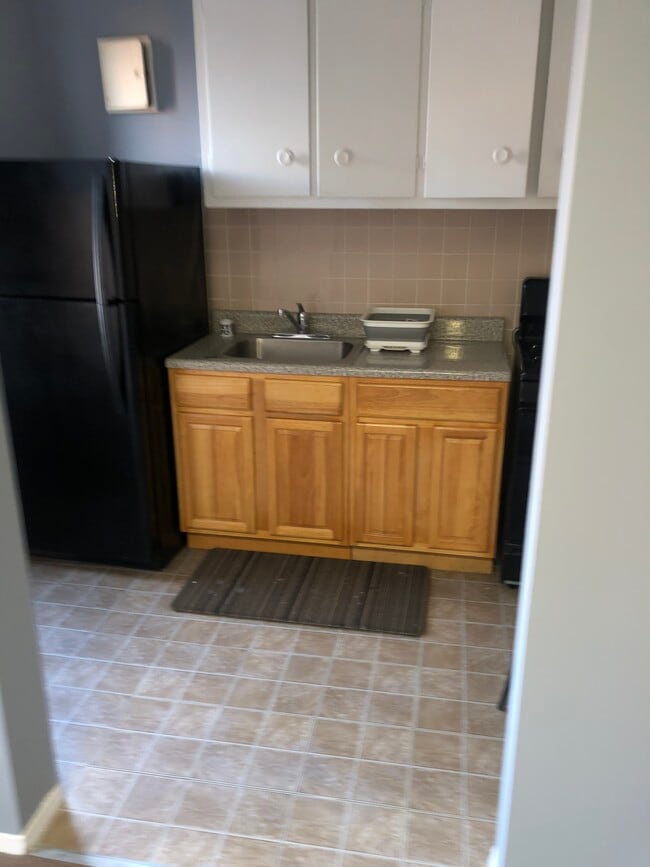 Photo - 9324 Corona Ave Unit 2a