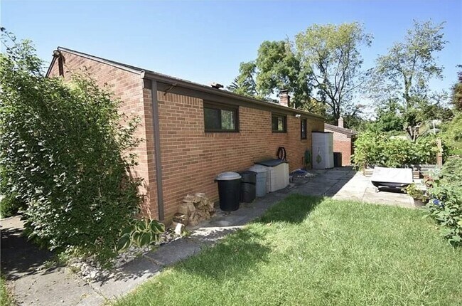 Photo - 216 Mira Ave