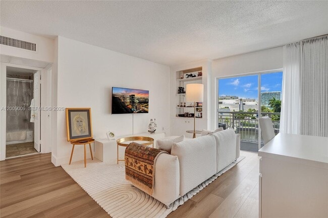 Photo - 400 Kings Point Dr Unit 418