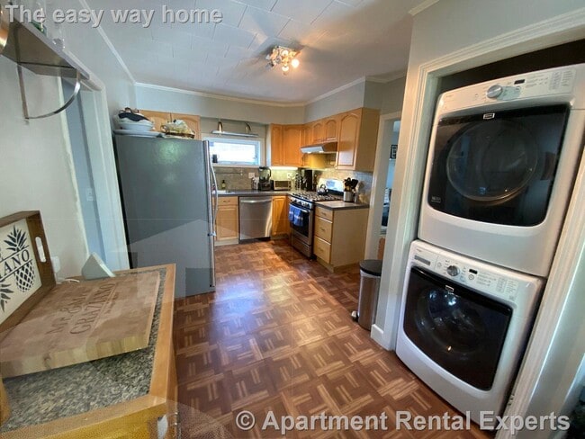 118 Otis St Unit 3