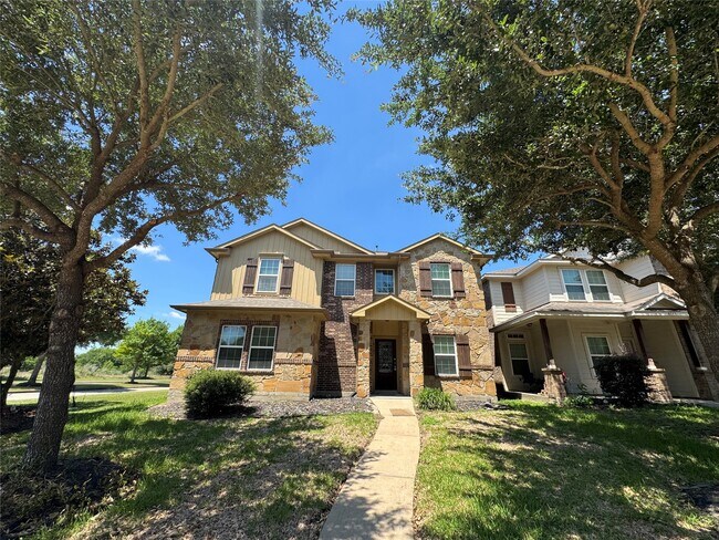 Photo - 8107 Gran Villa Dr