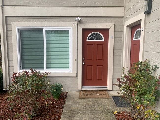 Photo - Updated Fairfield Apartment