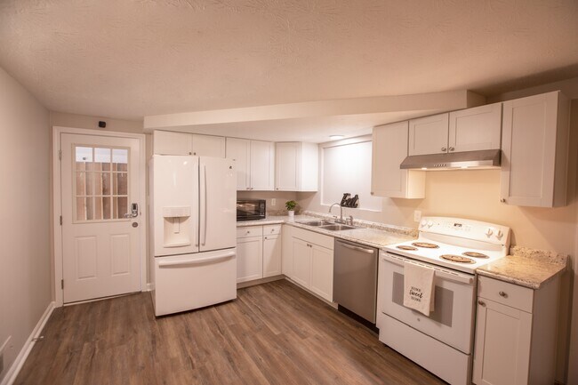 Photo - 207 Burns Rd