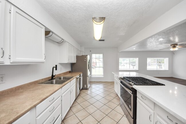 Photo - 7414 Battlewood Dr