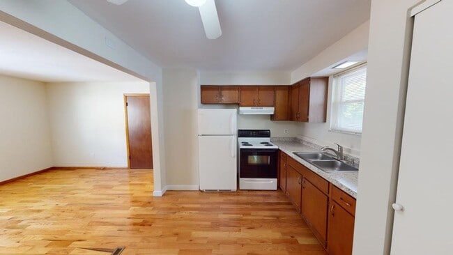 Photo - 90A West North Broadway-