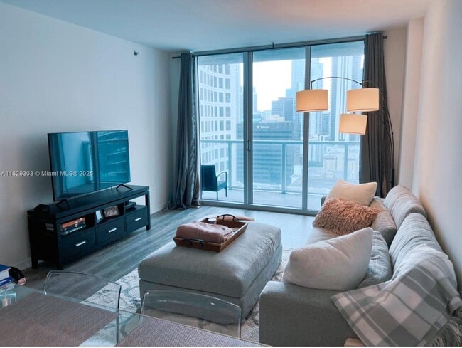 Photo - 55 SE 6th St Condo Unit 2304