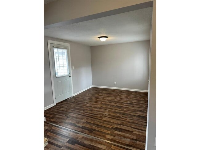 Photo - 8390 Able St NE