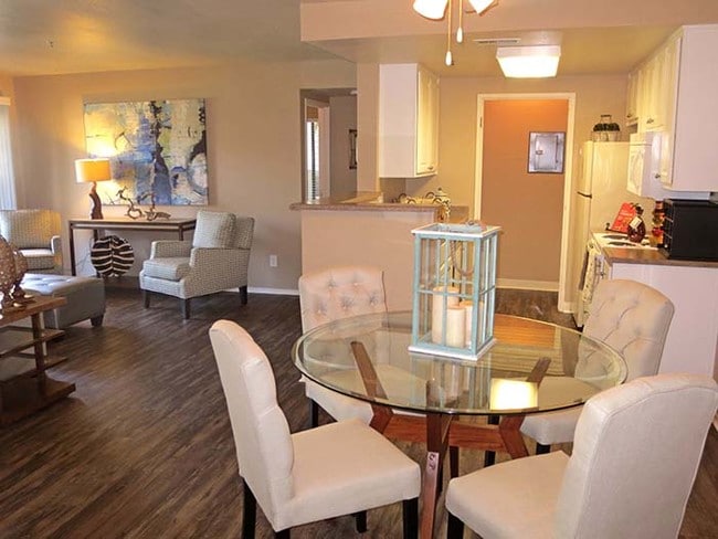 THE MARINA APARTMENTS