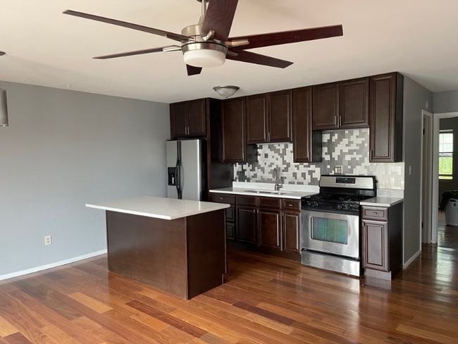 Photo - 7238 Kennedy Ave Unit 3