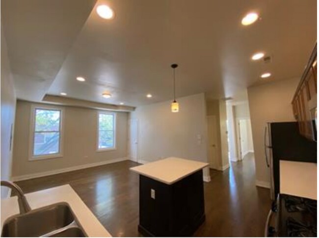 Photo - 1734 W 35th St Unit 2F