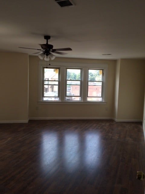 Photo - 20 E Sellers Ave Unit 2
