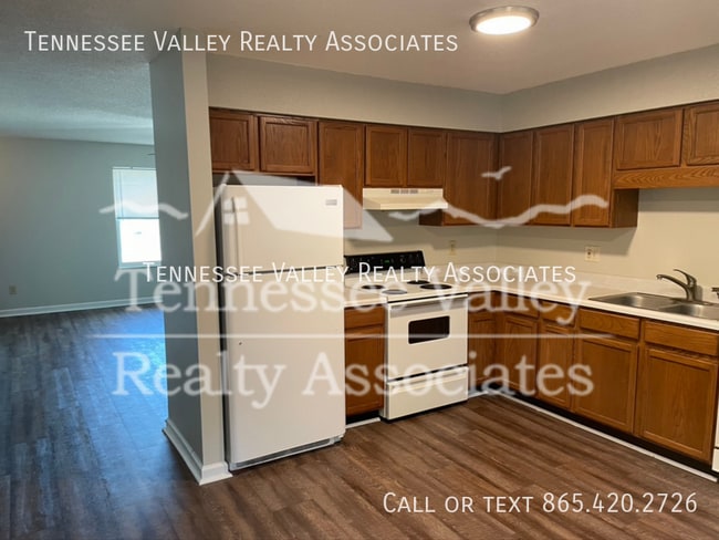 Photo - 800 Kirk Ave