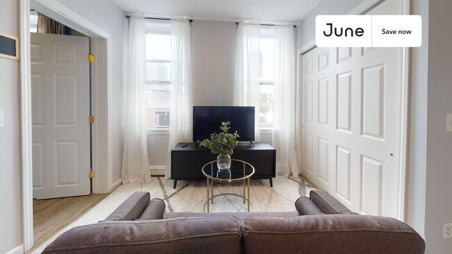 Photo - 36 N Bennet St