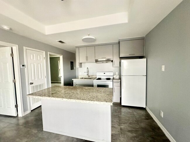 Photo - 2705 Mauricio St Unit 4