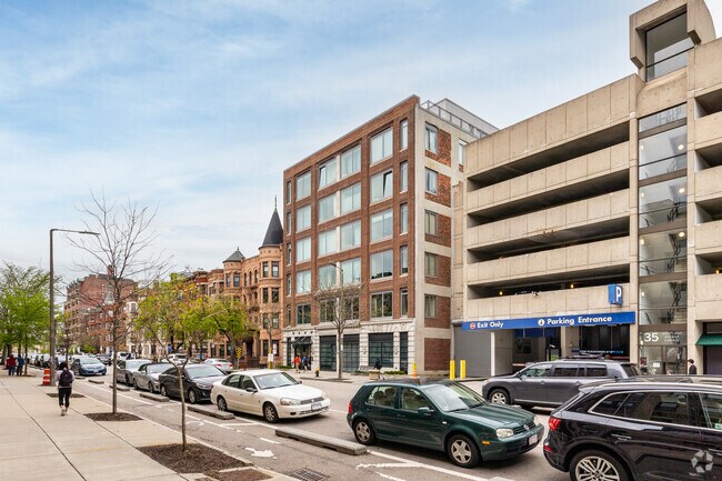 Primary - Symphony Court Apartments
