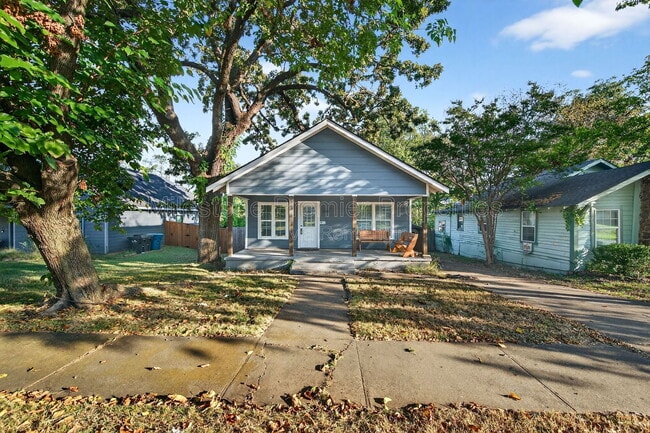 Photo - 1129 W Owings St