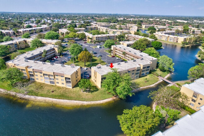 Photo - 5860 NW 64th Ave Unit 102