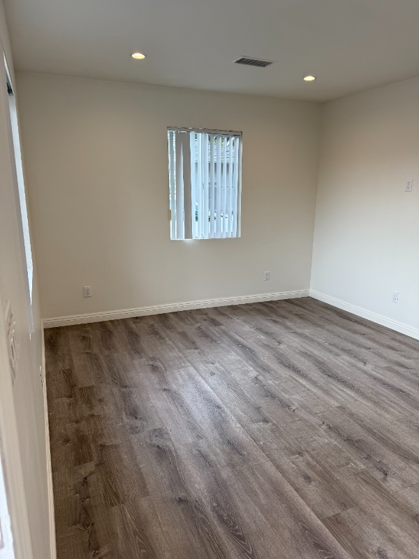 Photo - 154 S Grand Oaks Ave