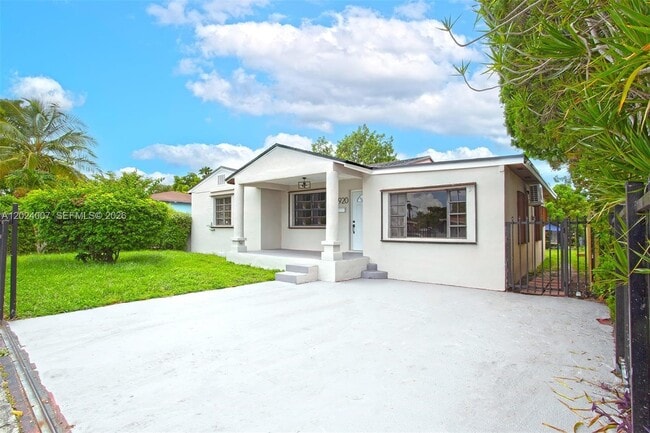 Photo - 2920 NW 69th St