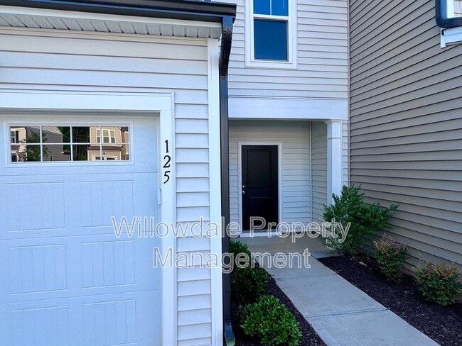 Photo - 125 Woodford Reserve Ct