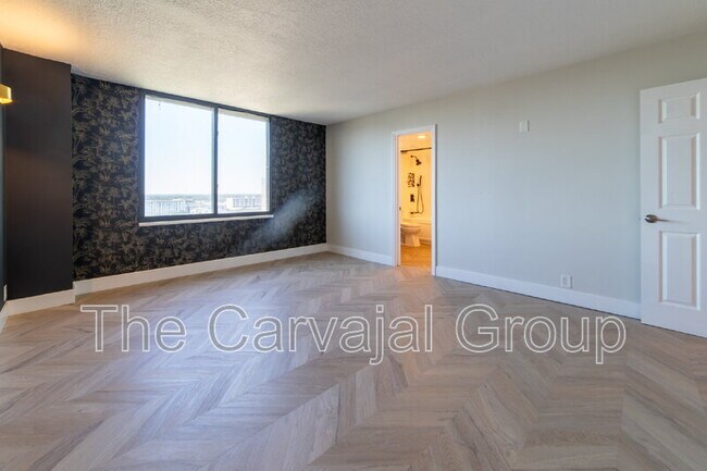 Photo - 400 E Colonial Dr Unidad 1504