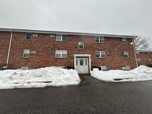 Photo - 89 Pleasant St