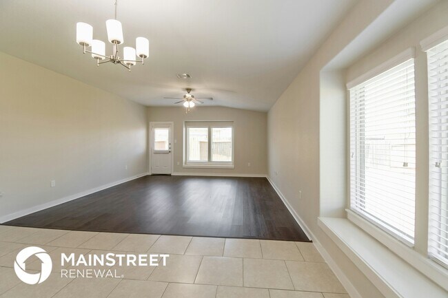 Photo - 6822 Altadena Dr