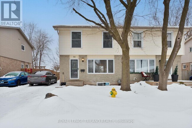 Photo - 16 Inverary Rd