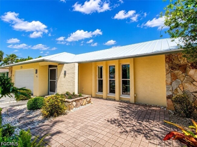 Photo - 1709 SE 44th St