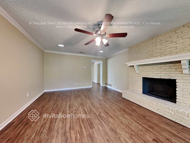 Photo - 2114 Valleycrest Dr