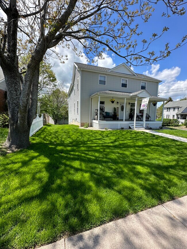 Photo - 124 Pearl St Unit 124A