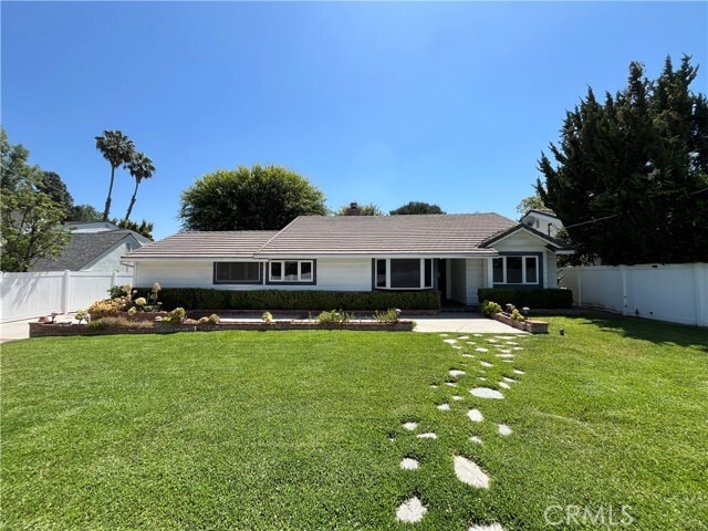 Building Photo - 5710 Jumilla Ave