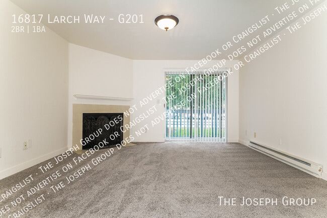 Photo - 16817 Larch Way Unidad G201