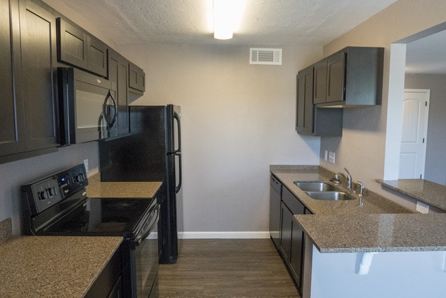 Reeds Landing Apartments