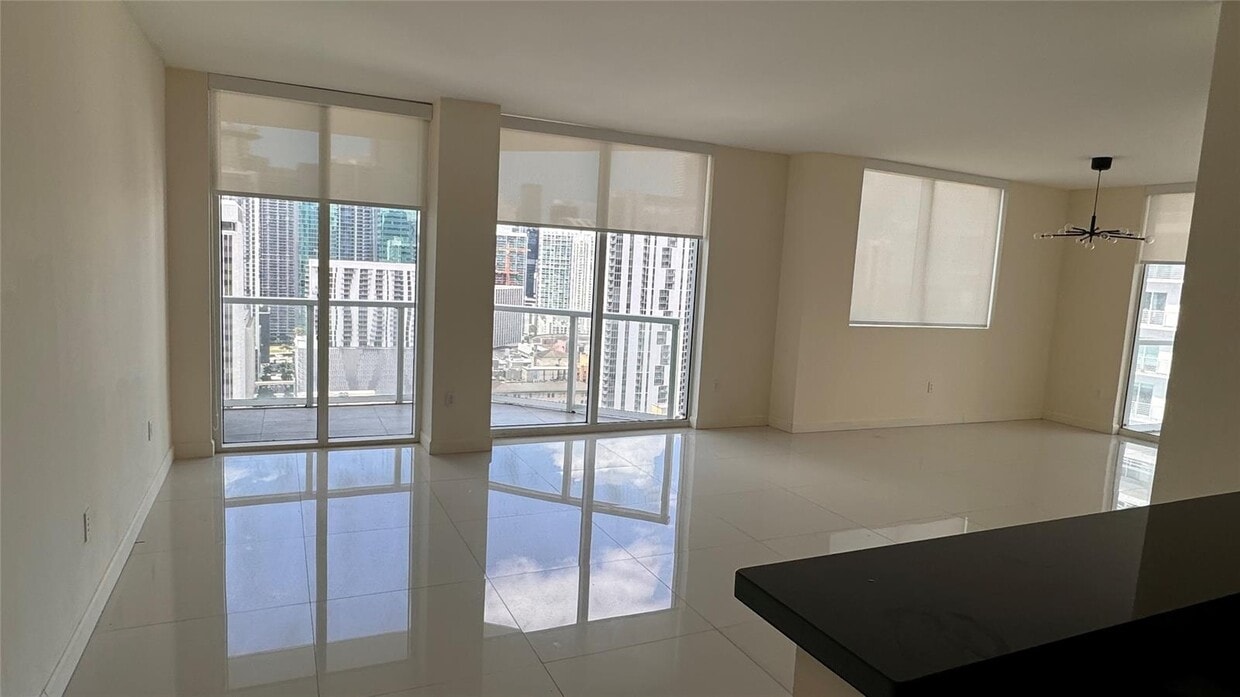 Photo - 253 NE 2nd St (Miami, FL)