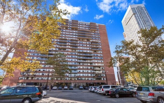 Photo - 270 Marin Blvd Unidad 4D