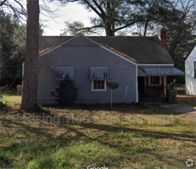 Building Photo - 2722 Locust St Rental
