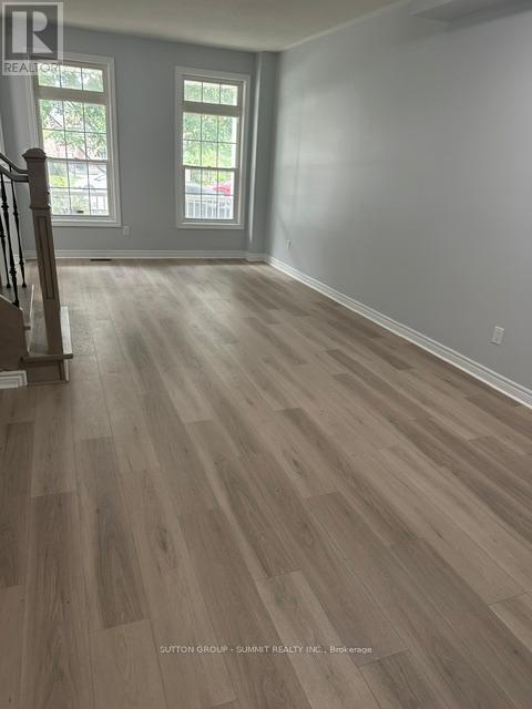 Photo - 5440 TENTH LINE W
