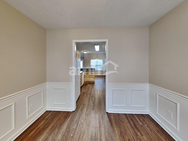 Photo - 1150 Rock Ledge Pass